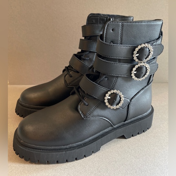 🎁 ZARA BOOTS WITH JEWELS - NEW 🎁 - Picture 5 of 9